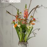 vaso con fiori freschi